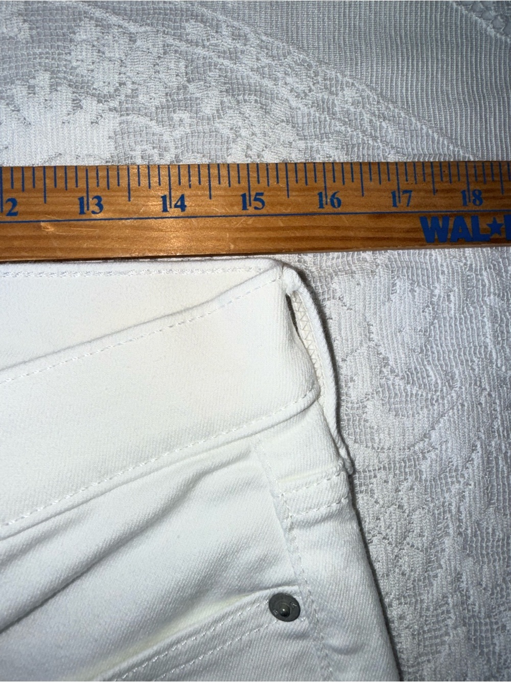 Banana Republic Mr Skinny Fit White Denim Jeans Women’s Petite 30/10 - Picture 4 of 13